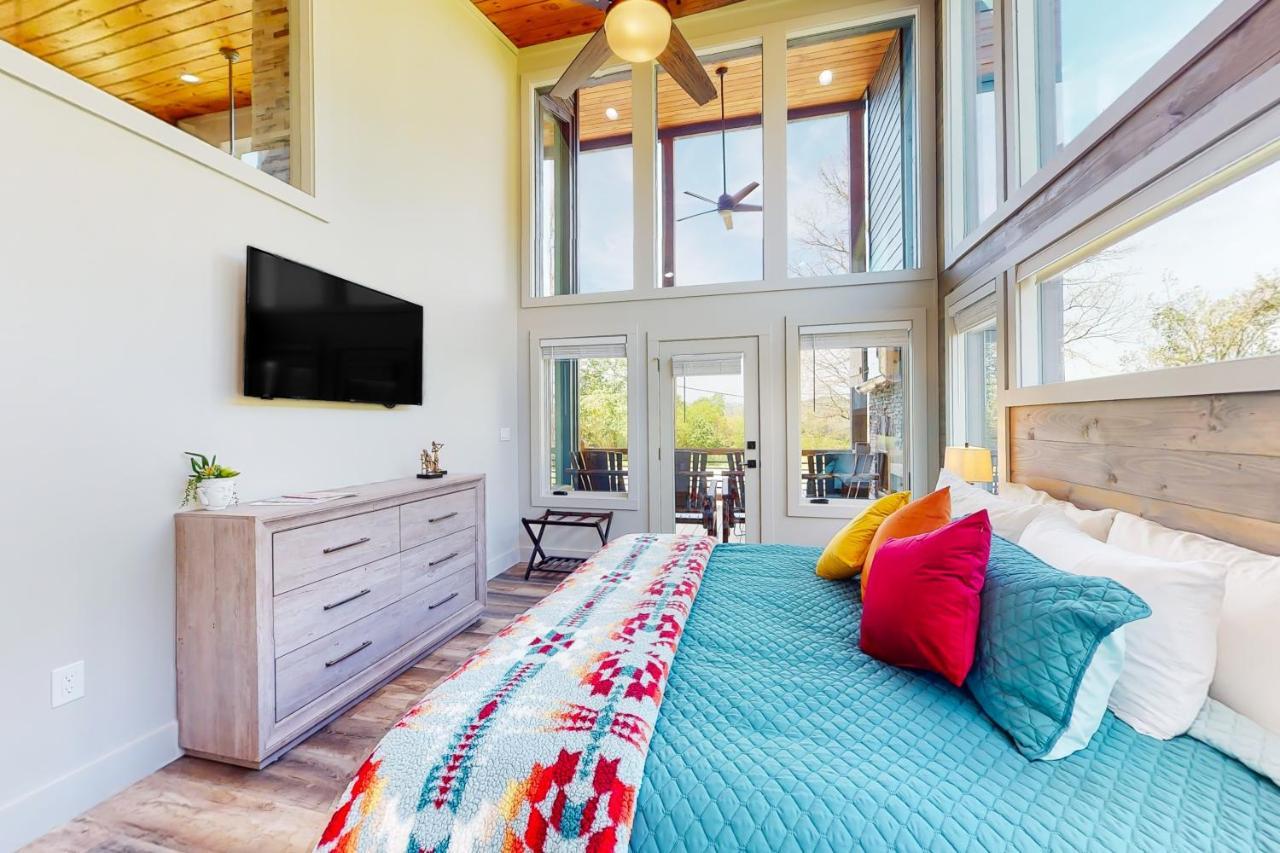 Modern Mountain Retreat *
