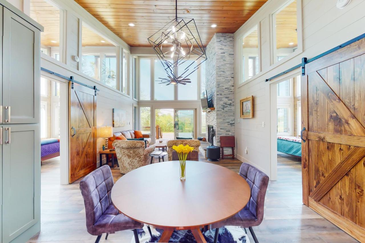 Holiday home Modern Mountain Retreat Blue Ridge
